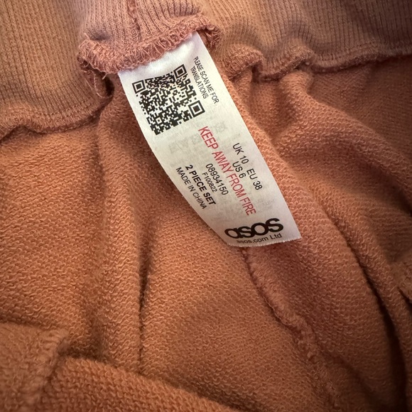 ASOS joggers (part of a matching set) - Picture 2 of 3